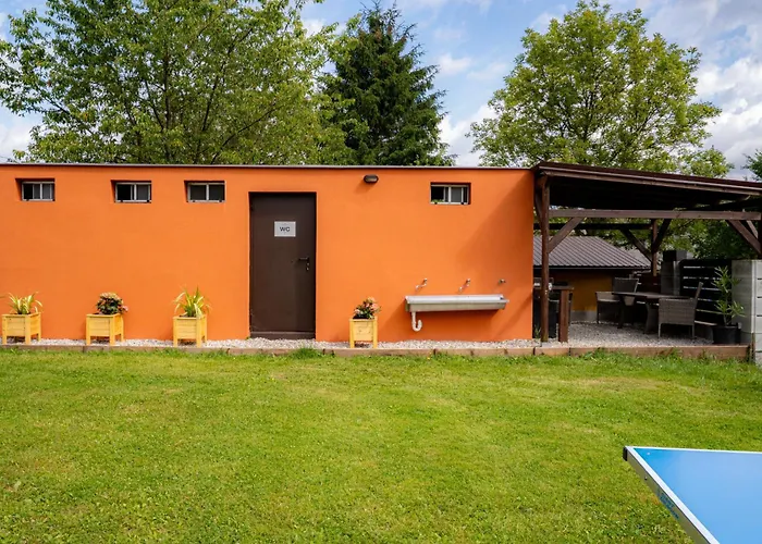 Glamping S Piknikem U Koni Glamping Sobotín