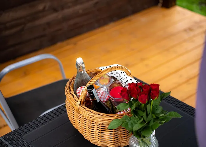Glamping S Piknikem U Koni Sobotín